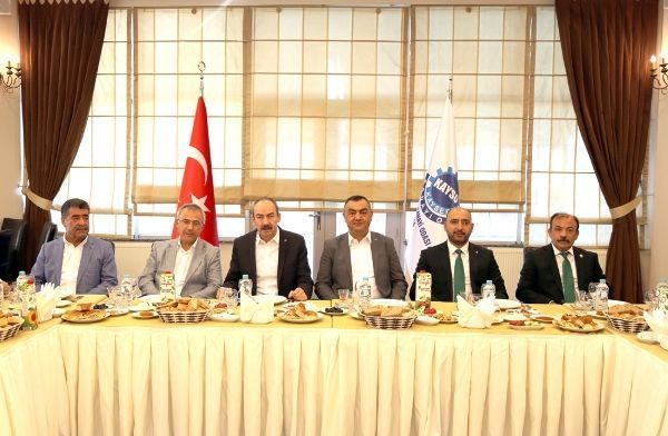 Kayserili Sanayici ve İşadamları Bankacılarla Buluştu
