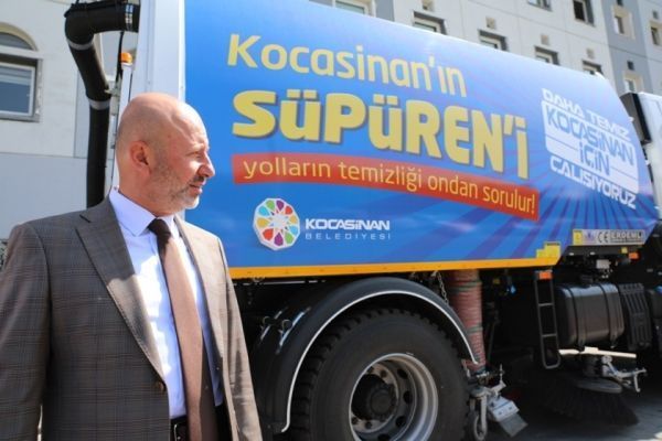 Kocasinan’ın Süpüreni Yollarda