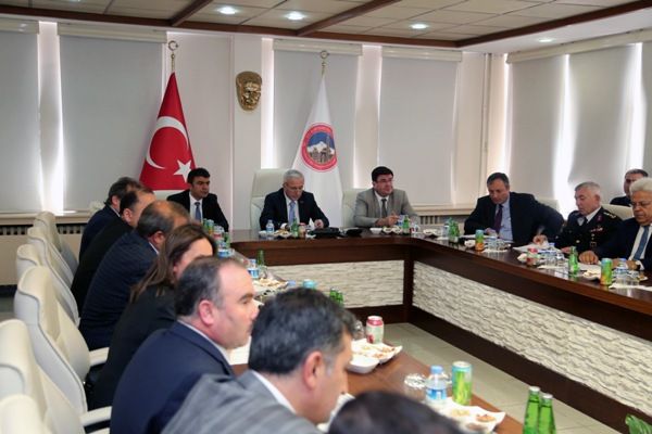 Kayseri Valiliği Bağımlılıkla Mücadele Ediyor
