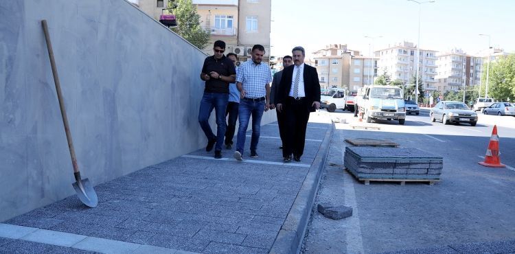Hoca Ahmet Yesevi Caddesinde Çevre Düzenlemesi