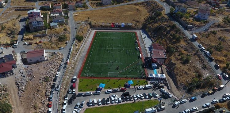 Hisarcık Spor Kompleksi Hizmete Açıldı