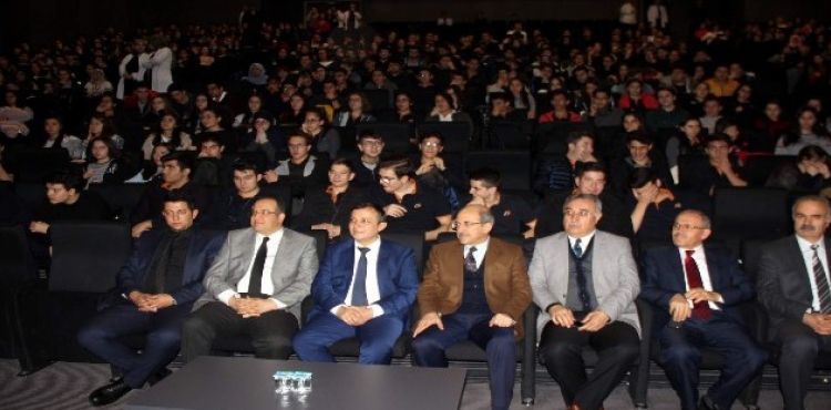 ERÜ Rektörü Prof. Dr. Mustafa Çalış: “Doktor olmak istedim ama hiçbir zaman profesör olmak istemedim