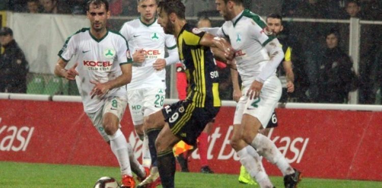 Fenerbahe Giresunspor'u 5-2 malup etti 