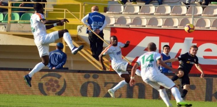 Kayserispor ilk yarıyı 19 puanla tamamladı