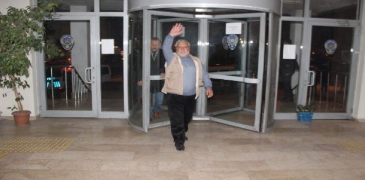 75 yıl hapis cezası olan şahıs sahte kimlikle yakalandı