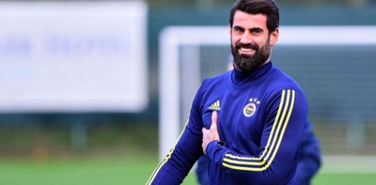 Fenerbahçe, Volkan Demirel'in affedildiğini açıkladı