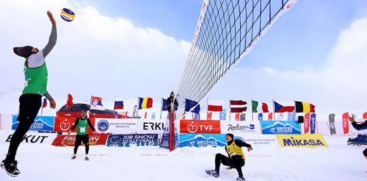 Kar Voleybolu Avrupa Kupası Türkiye ayağı yine Erciyes'te
