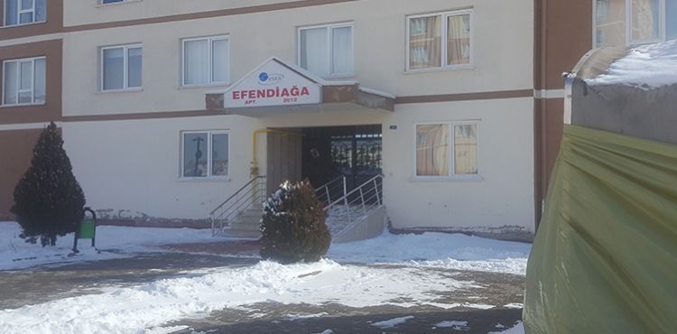 Köpek saldırısında ölen gencin ailesi, taziyeleri kabul ediyor