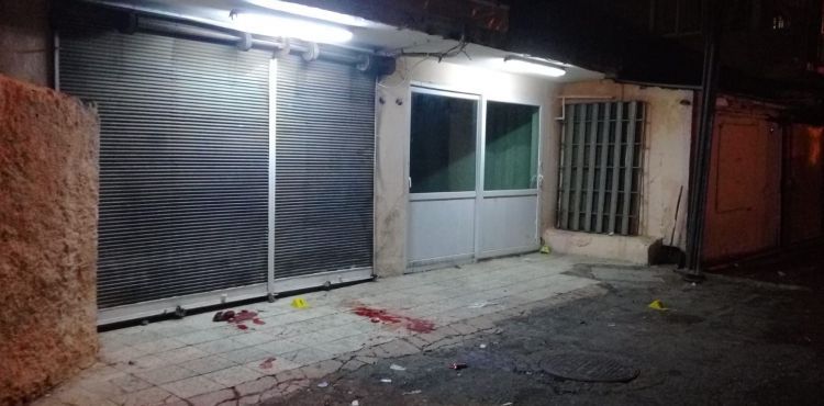 Sokak ortasında kadın cinayeti