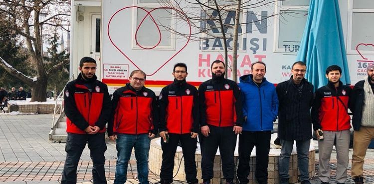 KAYİSAR gönüllüleri kan bağışında bulundu