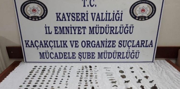 Oğeratonda 165 parça tarihi eser ele geçirildi