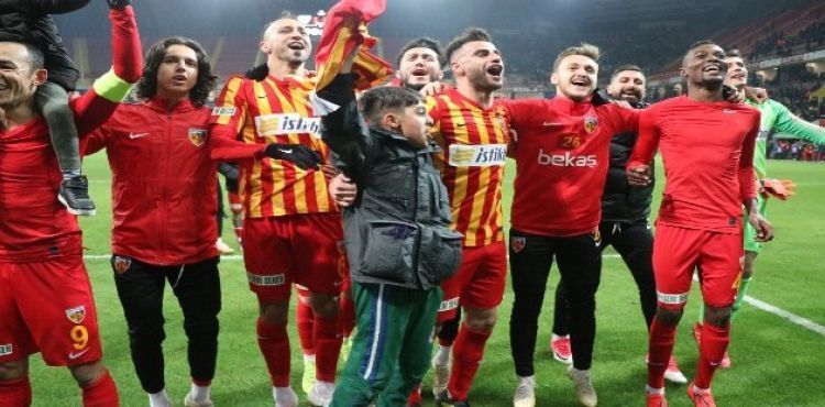 Kayserispor galibiyet saysn 8 yapt