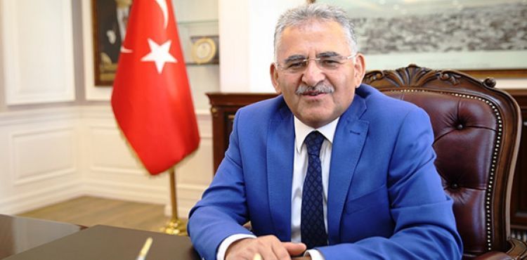 Başkan Büyükkılıç, Çiçekçiler Sokağı esnafını ziyaret etti