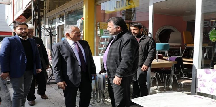 Büyükkılıç, Eski Sanayi Esnafını Ziyaret Etti