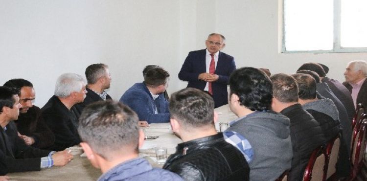 Başkan Öztürk Esnaflarla Kahvaltıda Buluştu