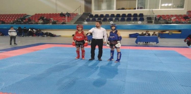 Okullar Aras Yldzlar Muaythai l Birincilii Tamamland