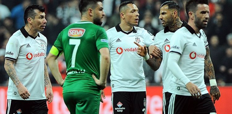 Medel-Quaresma kavgas d basnda