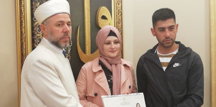 Tatile gelen Avusturyalı kadın Müslüman oldu