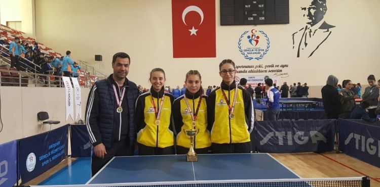 Kocasinan Masa Tenisi Takımı Yine Lider