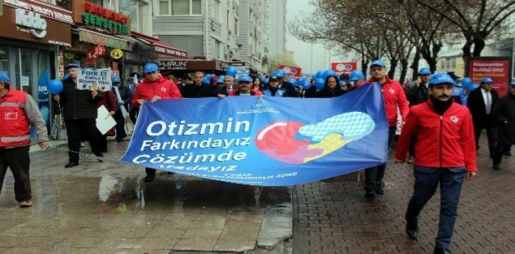 Otizm Farkındalık Günü çeşitli etkinliklerle kutlandı