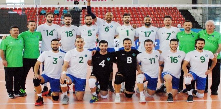 Voleybol 1. Lig Erkekler: Akkuş Belediyespor: 0 - Bursa Büyükşehir Belediyespor: 3