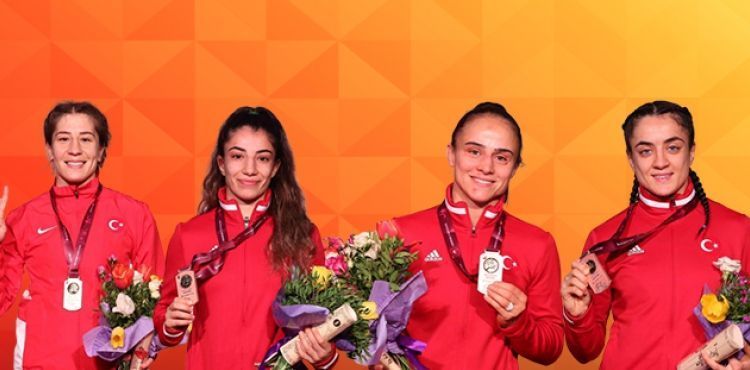 Romanya'da minderde Türkiye rüzgarı