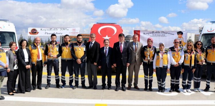Kayse Ralli’de dereceye girenlere kupaları verildi