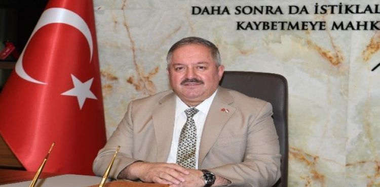Kayseri Organize Sanayi Bölgesi Yönetim Kurulu Başkanı Tahir Nursaçan'ın Berat Kandili Mesajı