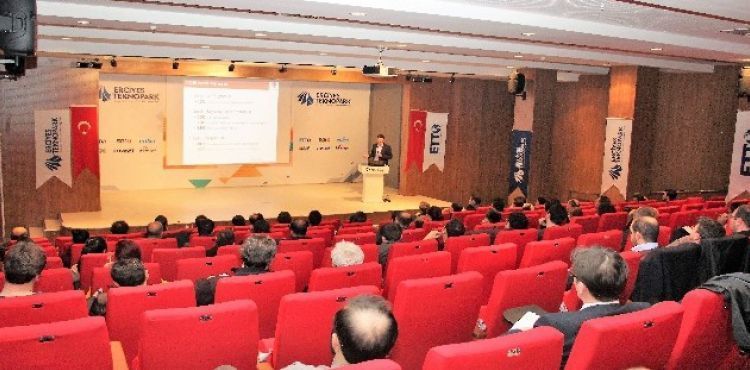 Erciyes Teknopark'ta Sosyal Beşeri Bilimler Alanında Çalışma Yapan Araştırmacılara Bilgi Günü Etkinliği Düzenlendi