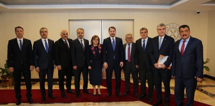 BAŞKAN BÜYÜKKILIÇ, ANKARA’DA BAKANLAR İLE GÖRÜŞTÜ