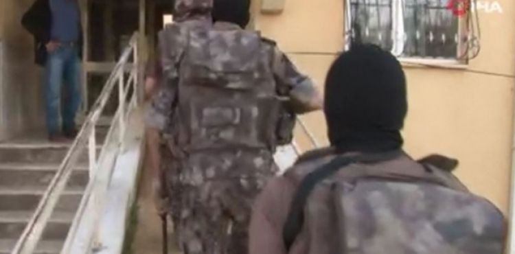 Adana'da PKK propagandasına şafak operasyonu: 24 gözaltı