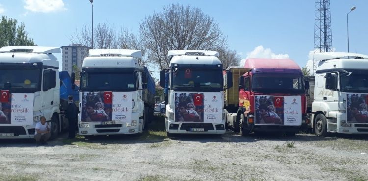 38 tır ihtiyaç sahiplerine uğurlandı