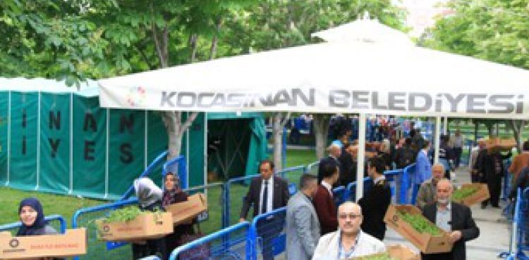 BAŞKAN ÇOLAKBAYRAKDAR’DAN ORGANİK DOMATES FİDESİ DAĞITIM ETKİNLİĞİNE DAVET
