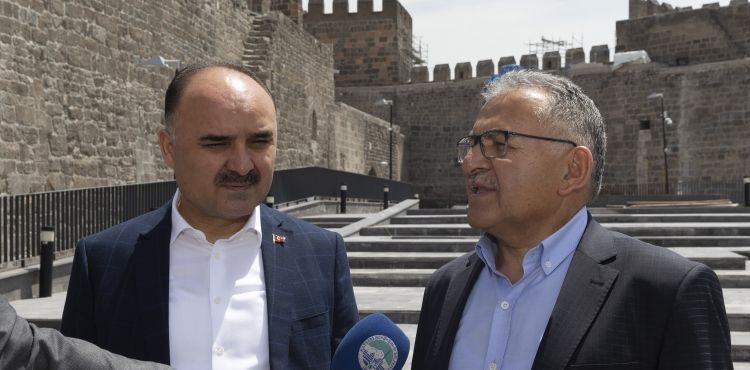 VALİ VE BAŞKAN PROJELERİ GEZDİ