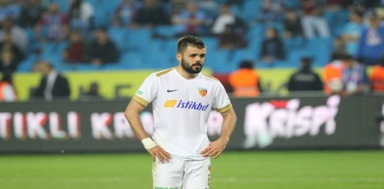 Hasan Hüseyin'in yıldızı parlıyor