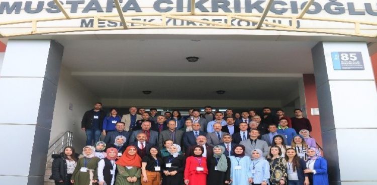 KAYÜ'de İş Güvenliği ve Sağlığı Proje Sergisinin Açılışı Yapıldı