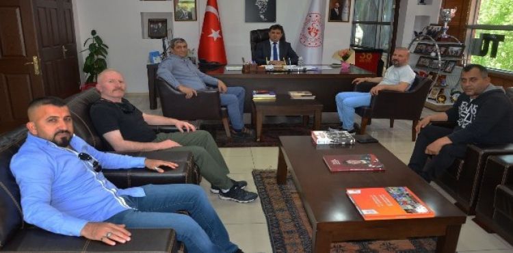 Muay Thai camiasından Eskici'ye ziyaret