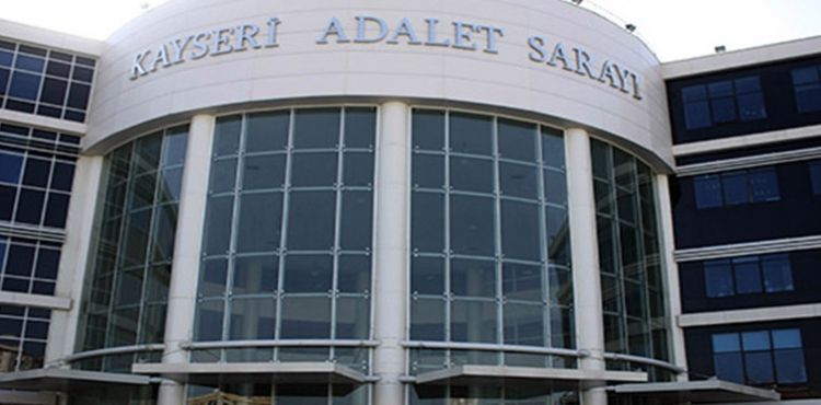 Kayseri merkezli 11 ilde düzenlenen FETÖ operasyonunda gözaltına alınan 22 kişi adliyede