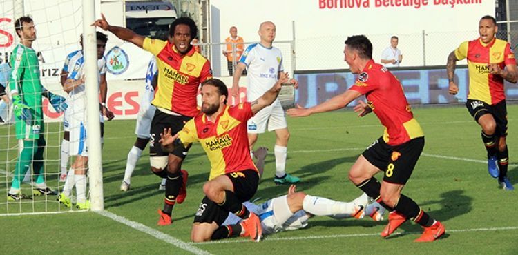 Göztepe Süper Lig'de kaldı, Bursaspor ve BB Erzurumspor veda etti