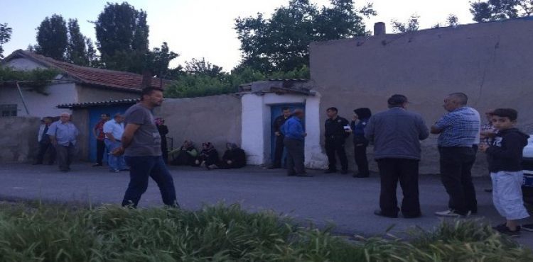 Kayseri'de yaşlı çift ölü bulundu