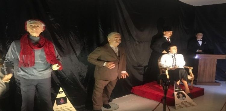 Türkiye Balmumu Heykel Müzesi'nde sergilenen heykeller Kayseri'de
