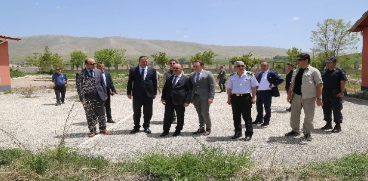 Pınarbaşı'nda tırlar X-RAY ile kontrol edilecek
