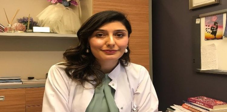 Nöroloji Uzmanı Doç Dr. Özlece,