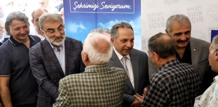 Talas'ta Taner Yıldız'lı İlçe Bayramlaşması