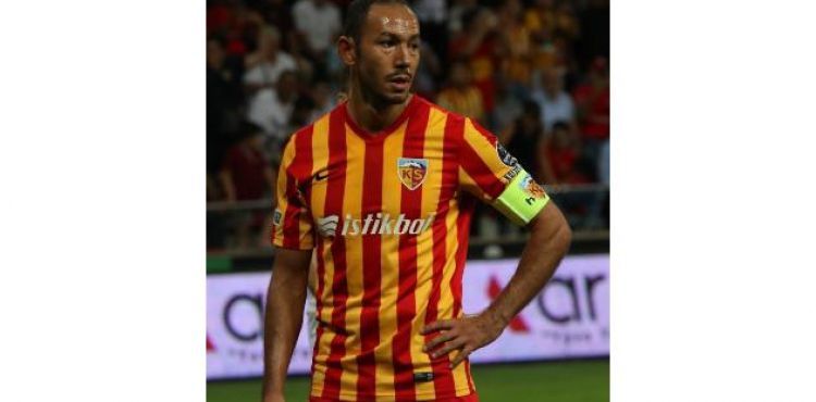 Adana Demirspor Umut Bulut'a talip