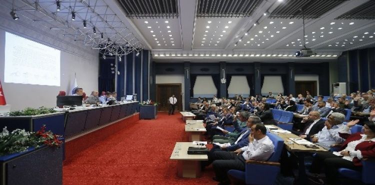 Büyükşehir Meclisi Toplandı