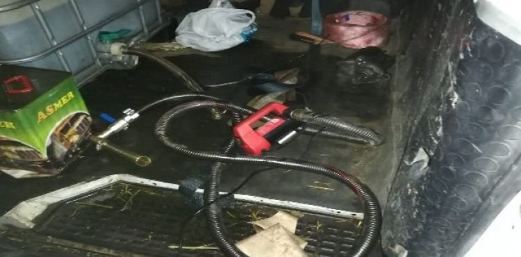 Akaryakıt kaçakçısı suçüstü yakalandı