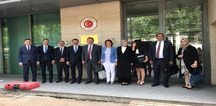 Başkan Dr. Mustafa Palancıoğlu AB Türkiye Cumhuriyeti Daimi Temsilcisi Büyükelçi Mehmet Kemal Bozay ile görüştü
