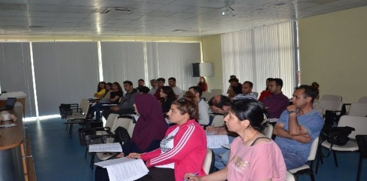 Gençlik ve Spor İl Müdürlüğü Personeli İlk Yardım Eğitimi Alıyor
