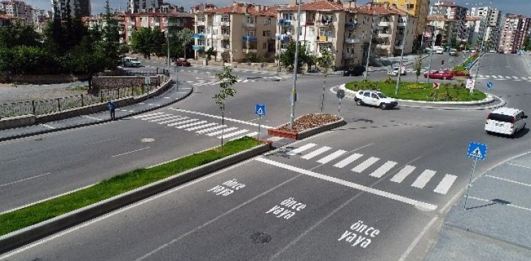 Talas'ta yaya çizgisi ve 'Önce Yaya' çalışması